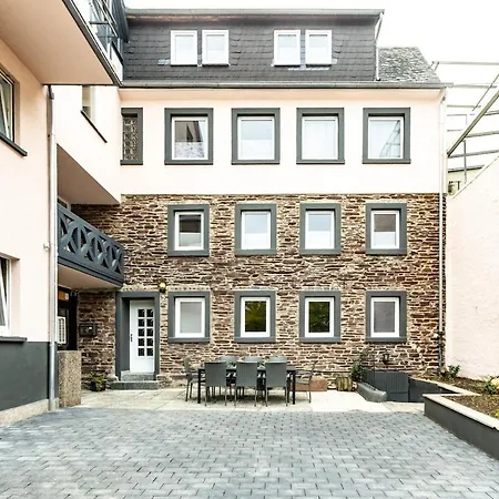 Uferglueck An Der Mosel Cochem